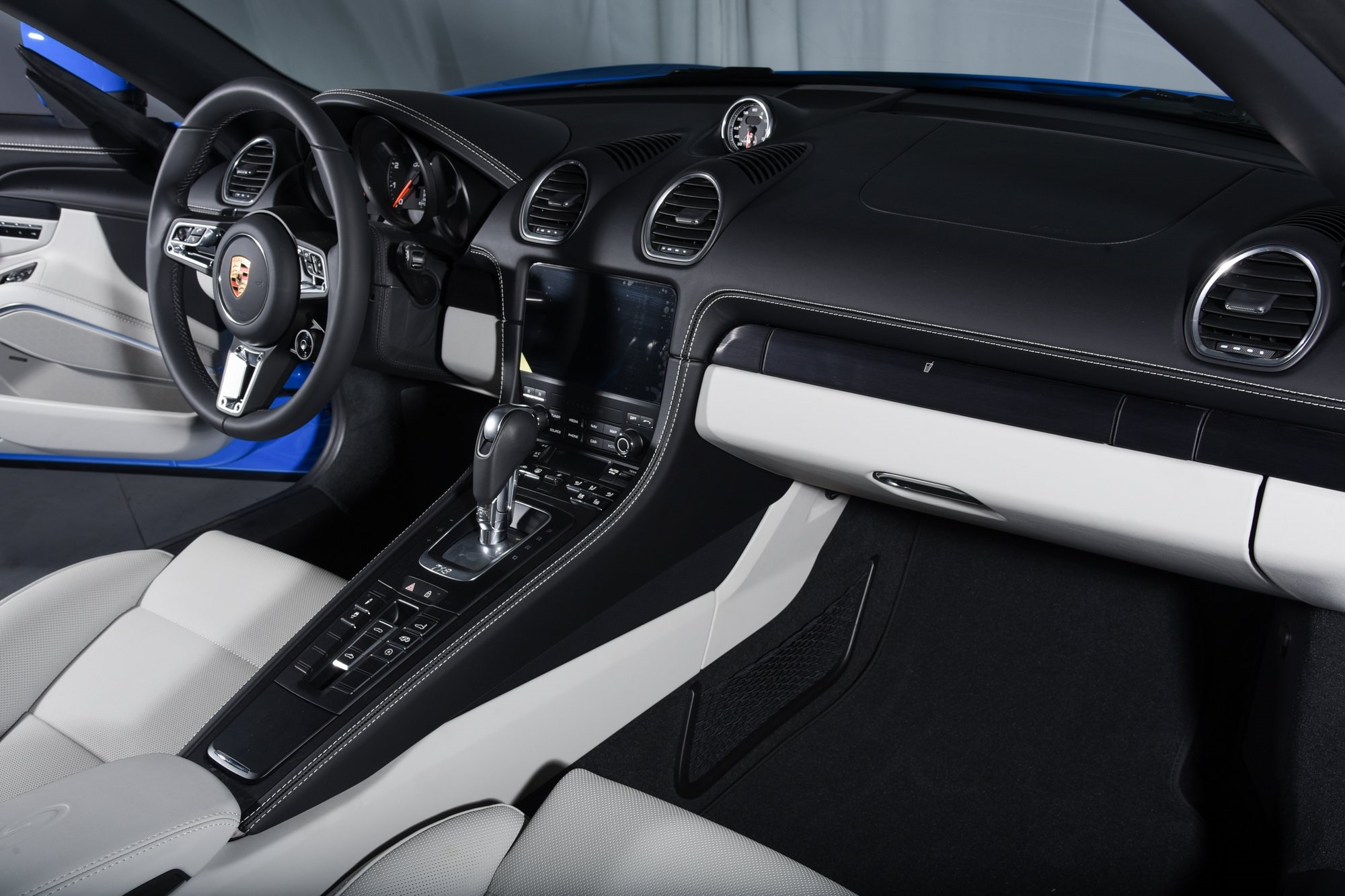 2025 Porsche Boxster GTS 4.0 photo 22
