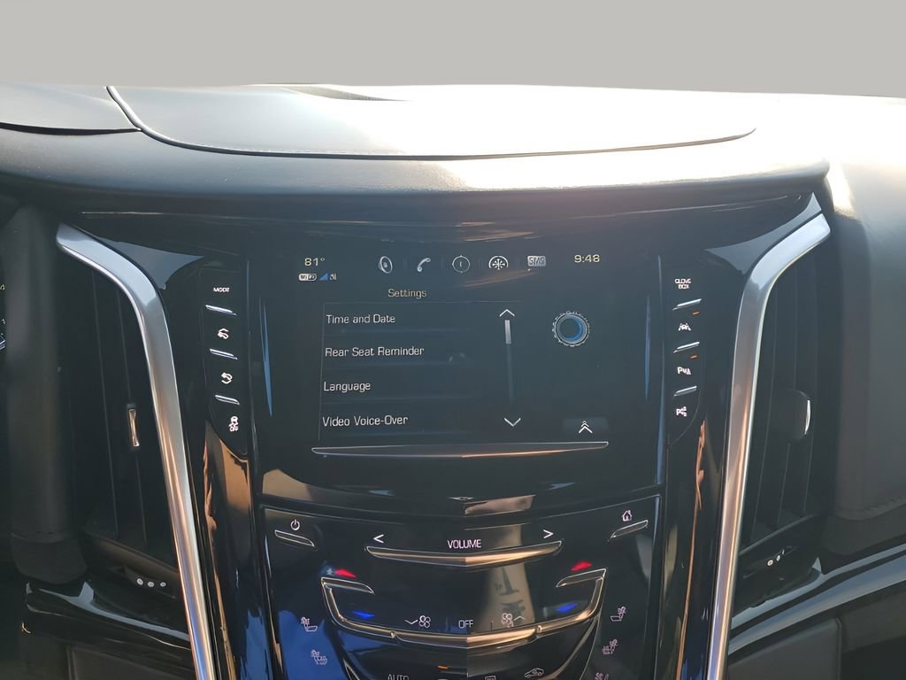 2020 Cadillac Escalade Platinum photo 38