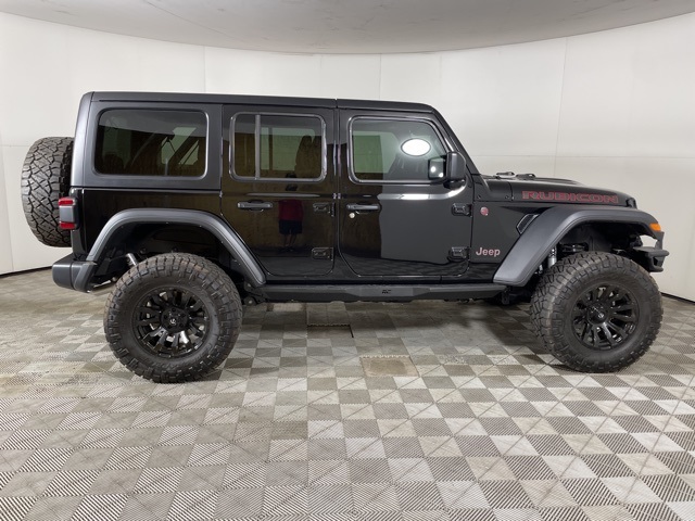 2025 Jeep Wrangler Rubicon photo 9