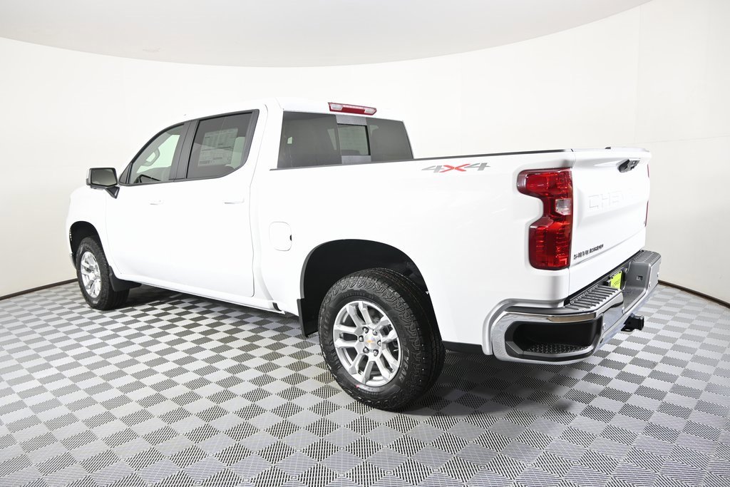 2026 Chevrolet Silverado 1500 LT photo 4