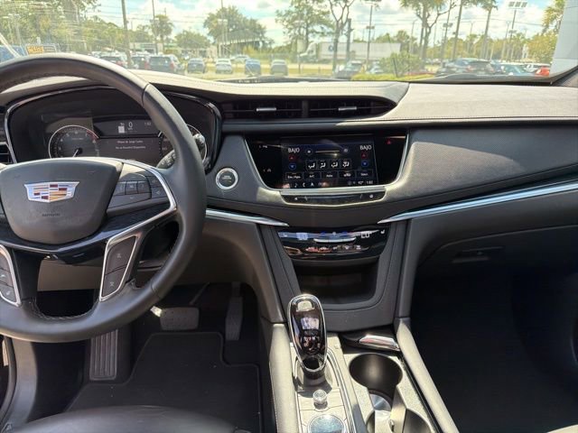2025 Cadillac XT5 Premium Luxury photo 8