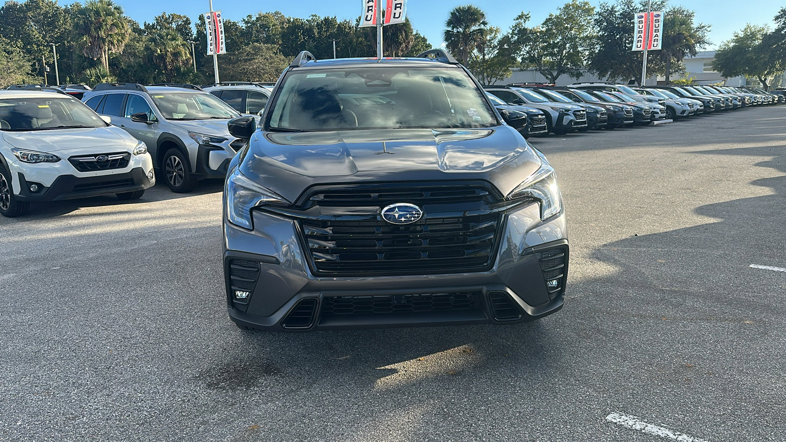 2025 Subaru Ascent Onyx Edition Touring photo 2