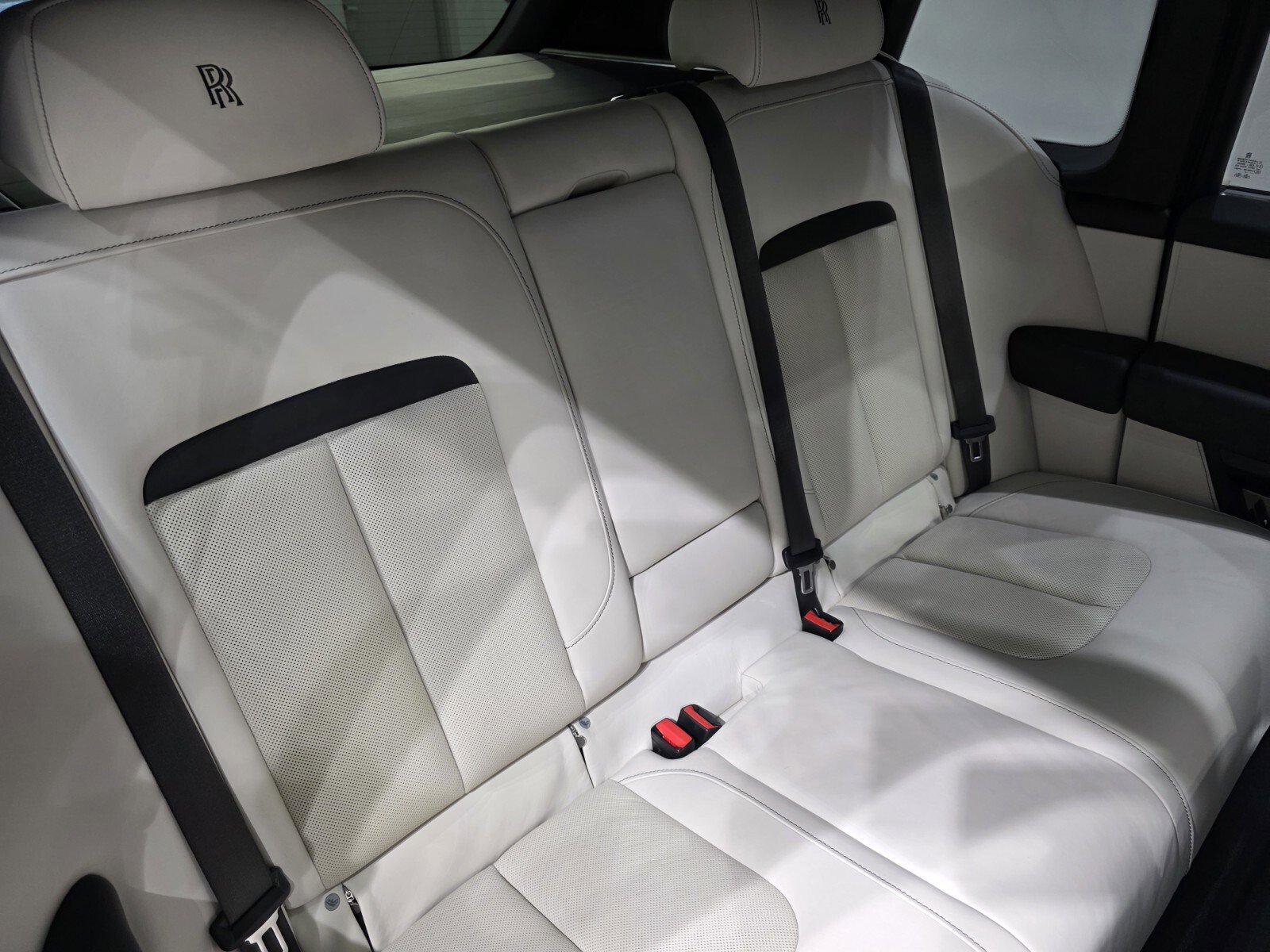 2021 Rolls Royce Cullinan RR31 photo 20