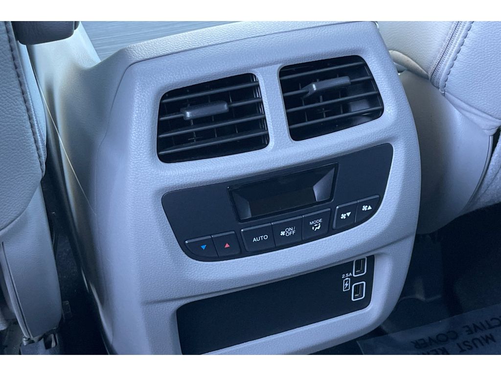 2022 Honda Pilot Special Edition photo 40