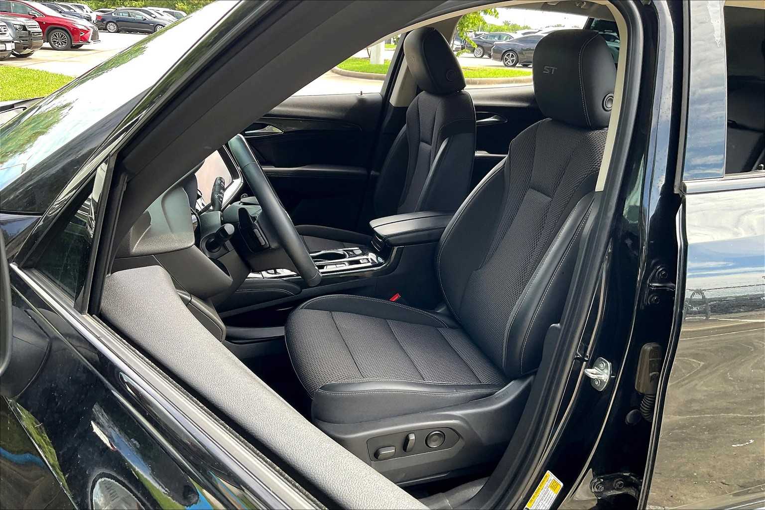 2022 Buick Envision Preferred photo 6