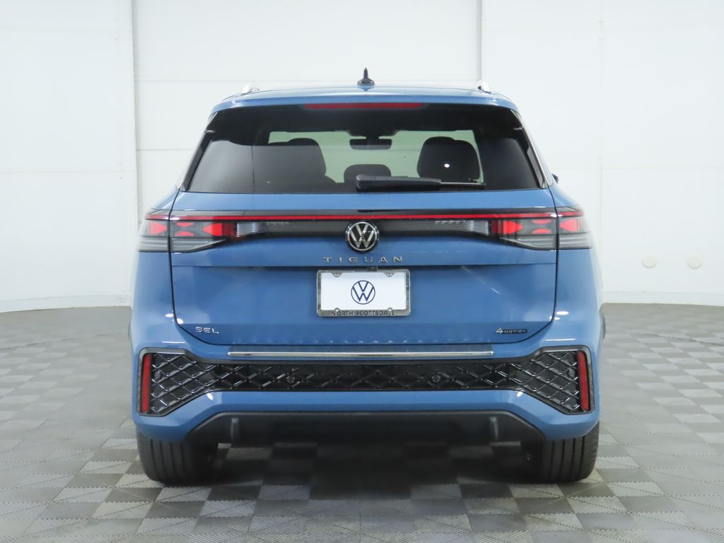 2025 Volkswagen Tiguan SEL R-Line Black photo 7