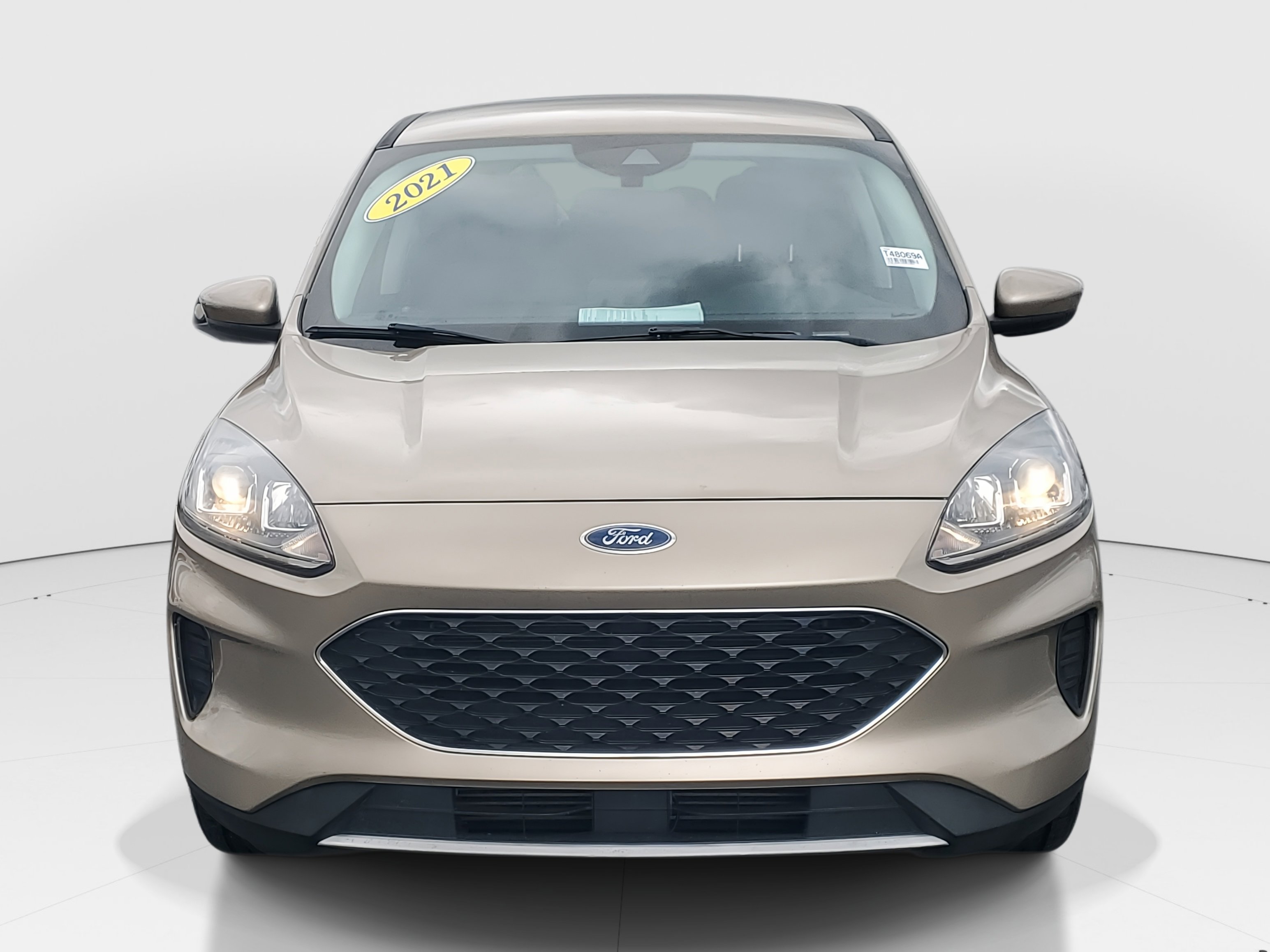 2021 Ford Escape SE photo 3