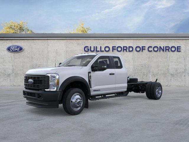 2026 Ford F-450 Super Duty Chassis Cab XL's photo