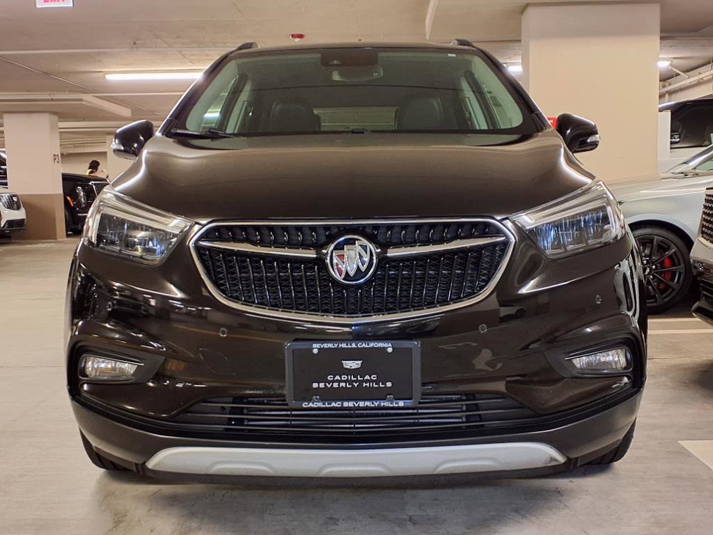 2019 Buick Encore Essence photo 2
