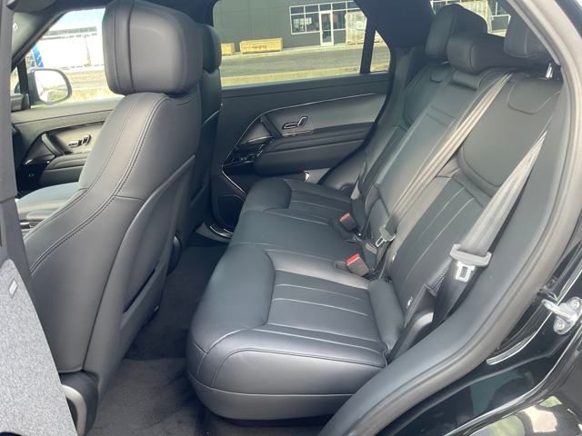 2025 Land Rover Range Rover Sport SE photo 20