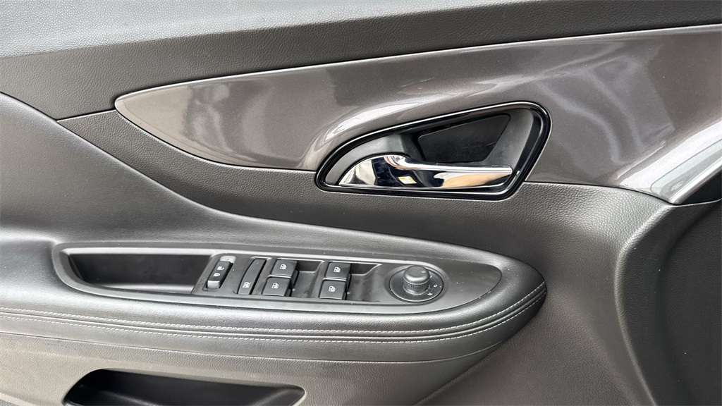 2018 Buick Encore Preferred photo 37