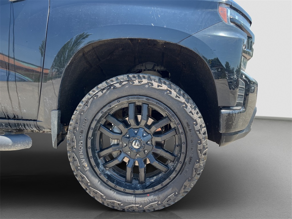 Used 2022 Chevrolet Silverado 1500 Limited LT Trail Boss with VIN 1GCPYFEL6NZ133233 for sale in Kansas City