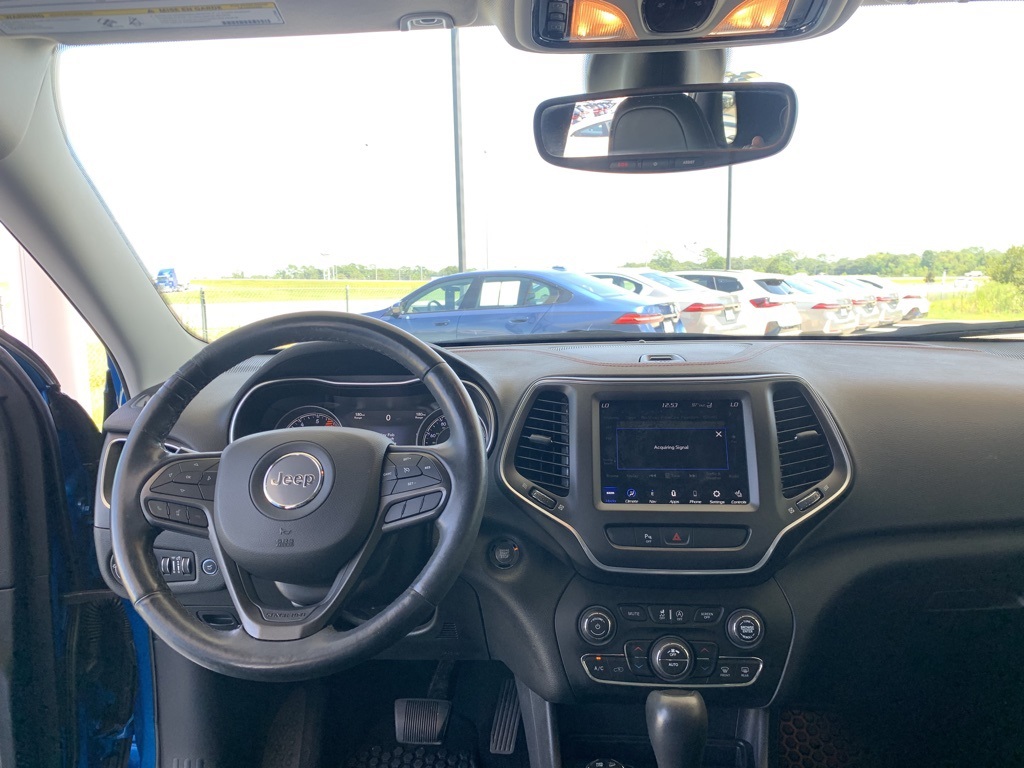 2020 Jeep Cherokee Trailhawk photo 14