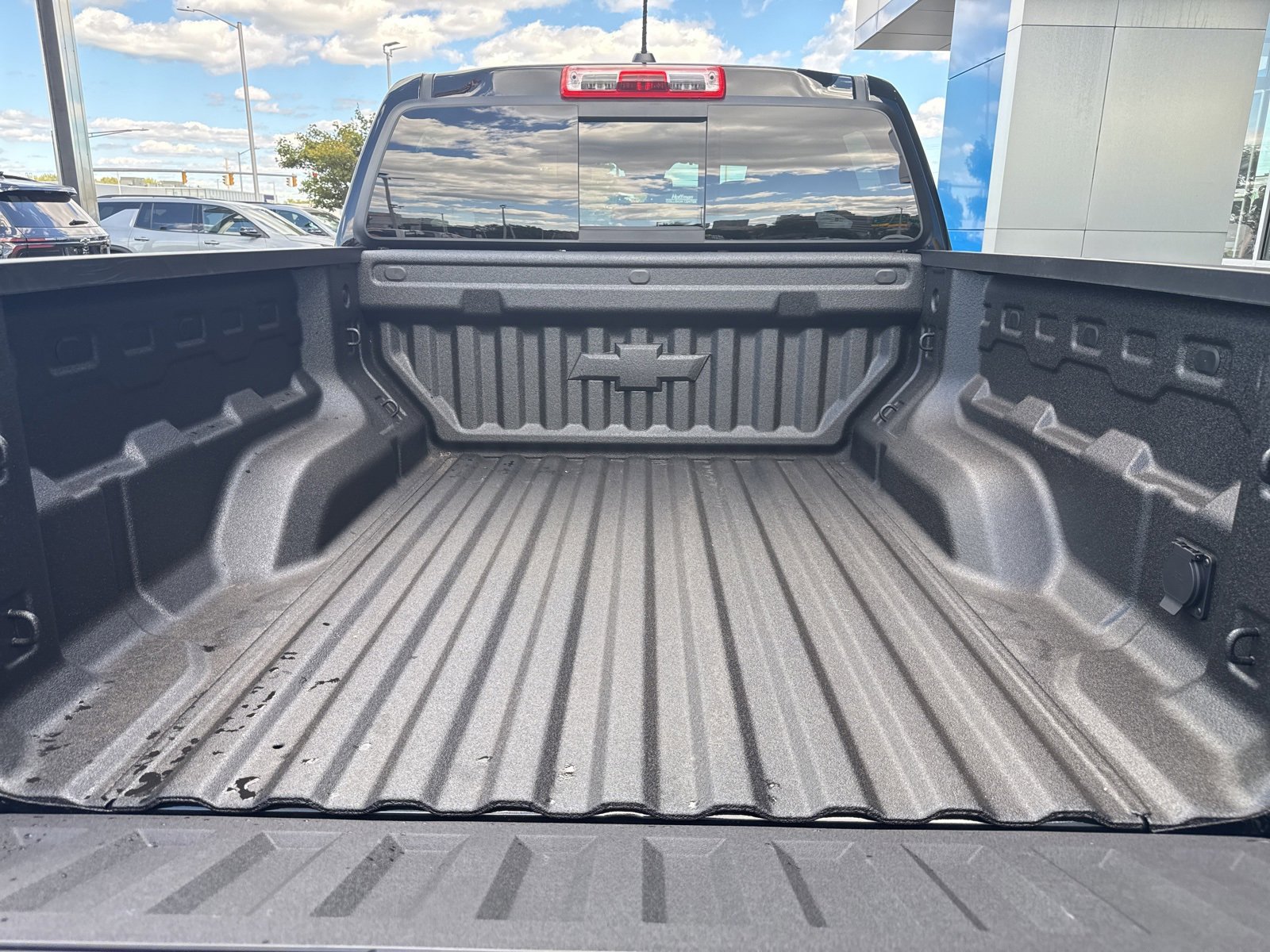 2026 Chevrolet Colorado LT photo 9