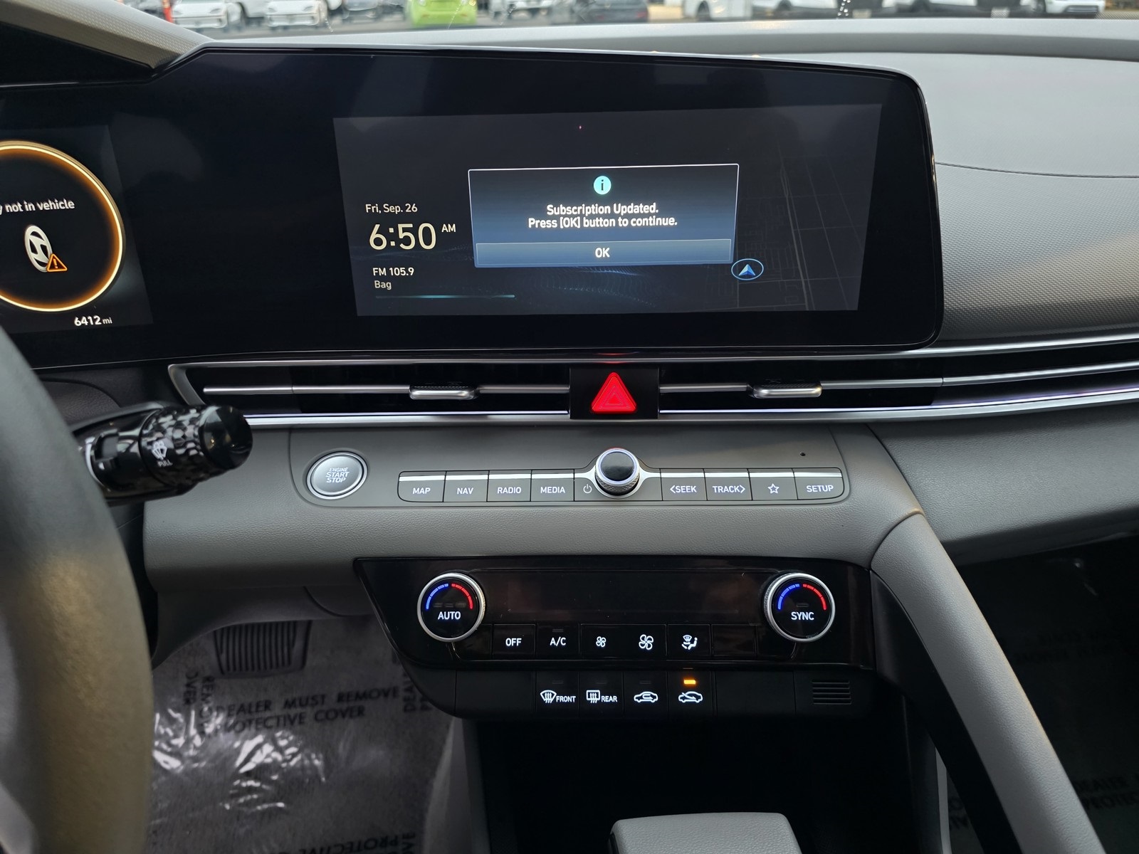 2024 Hyundai Elantra SEL photo 23