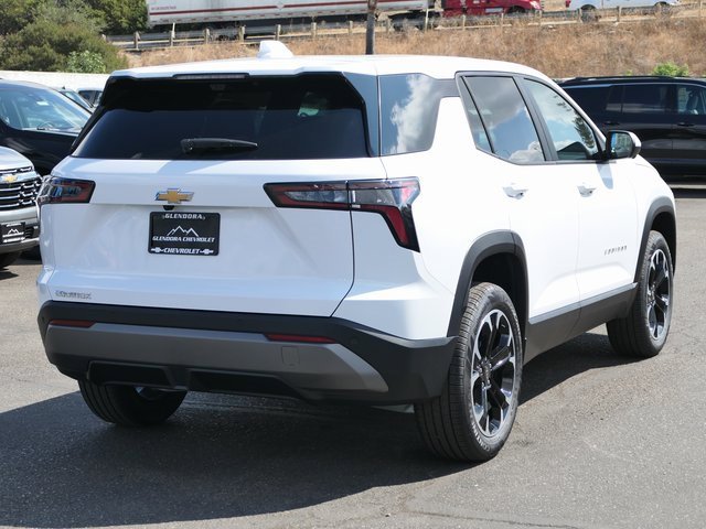 2026 Chevrolet Equinox LT photo 3