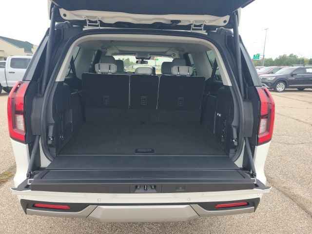 2025 Ford Expedition MAX Platinum photo 27