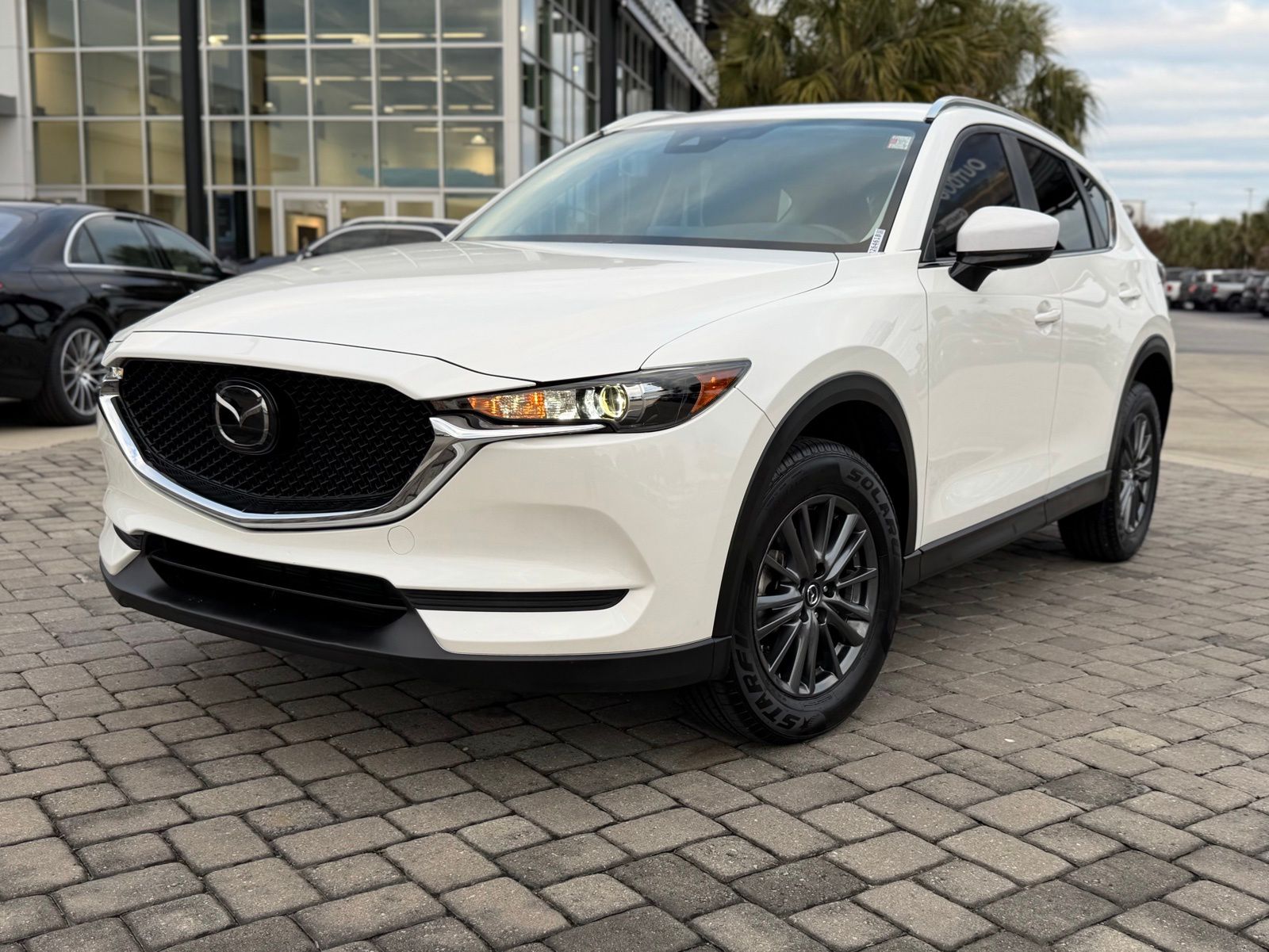 2020 Mazda CX-5 Sport's photo