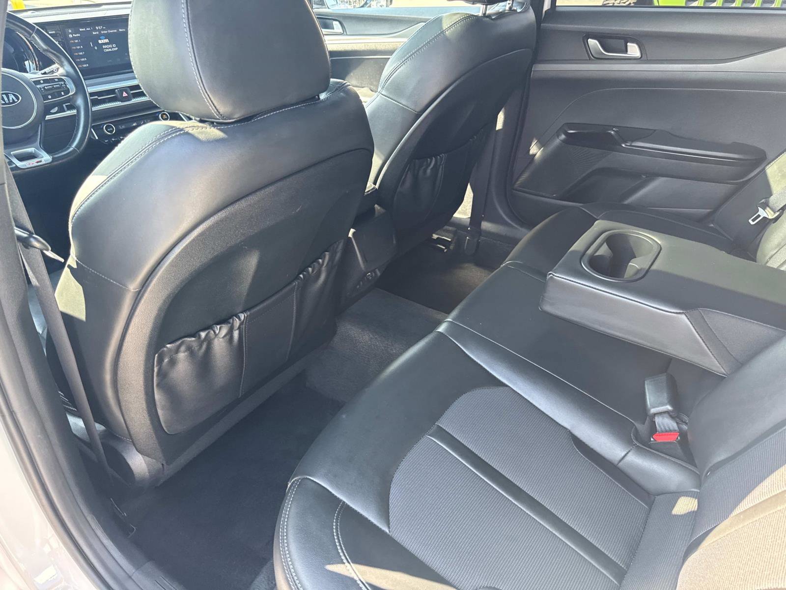 2021 Kia K5 GT-Line photo 11