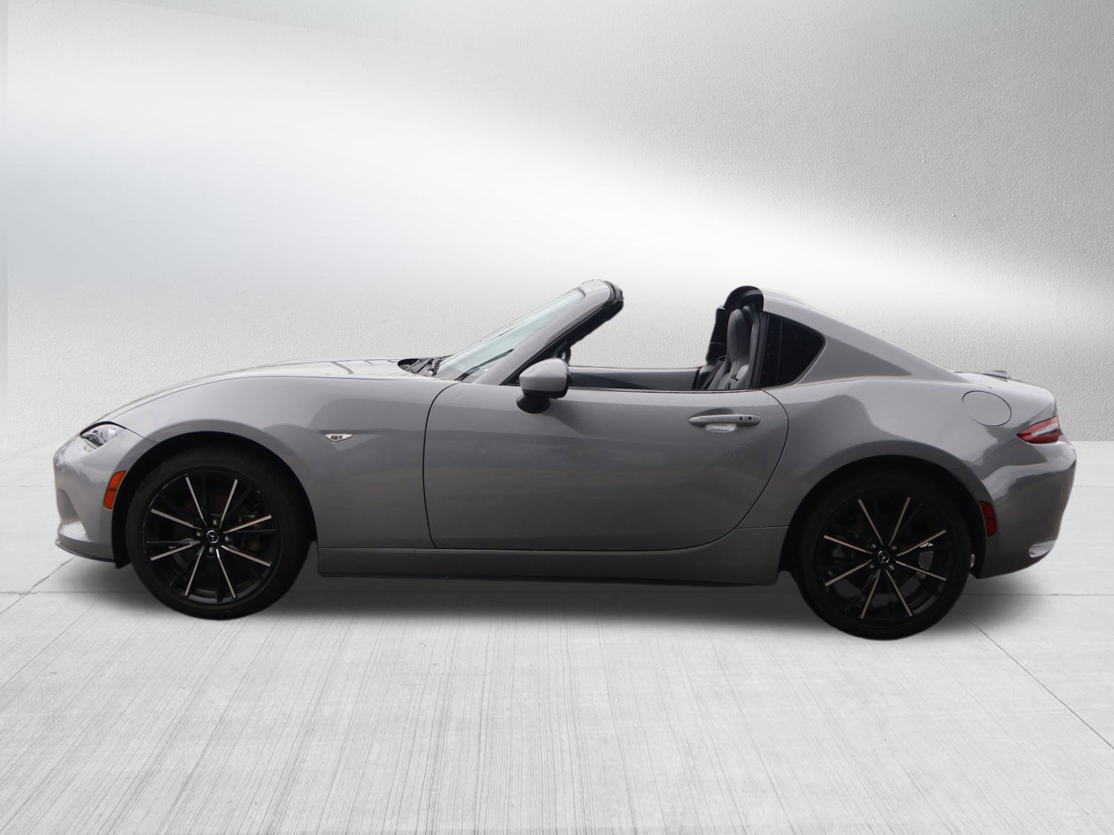 2024 Mazda MX-5 Miata Miata RF Grand Touring photo 4