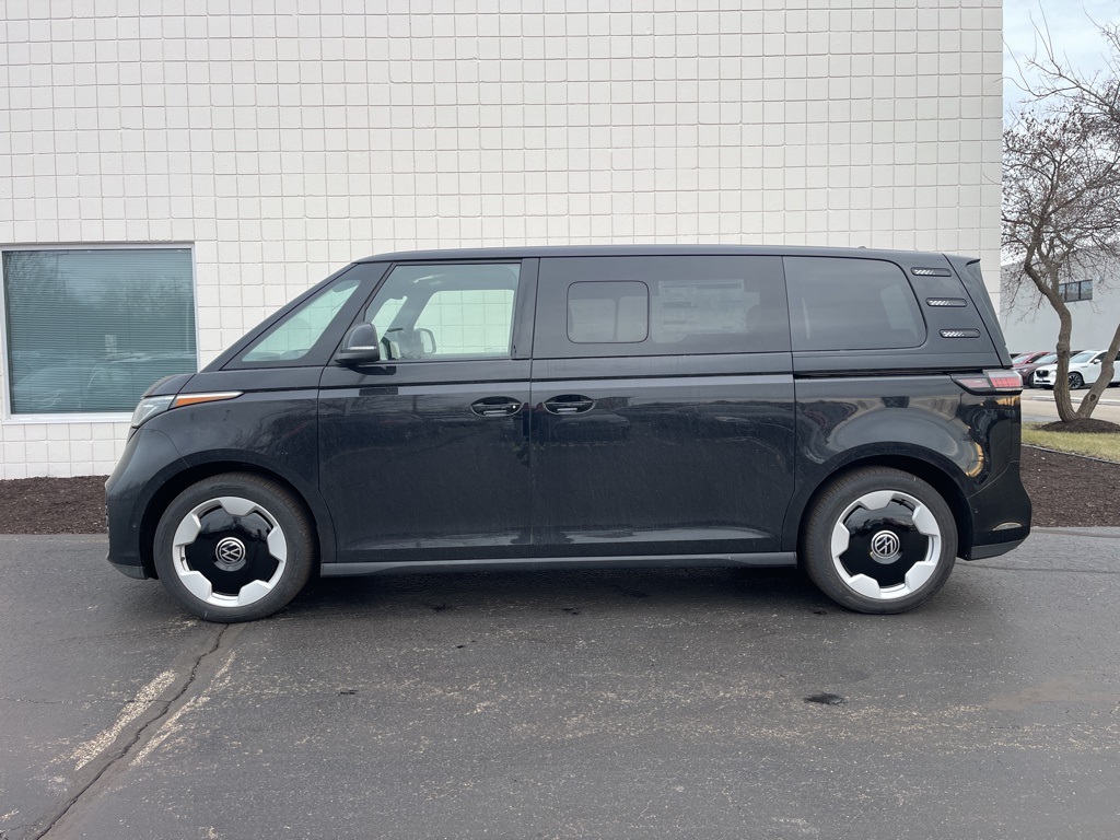 2025 Volkswagen ID. Buzz Pro S photo 2