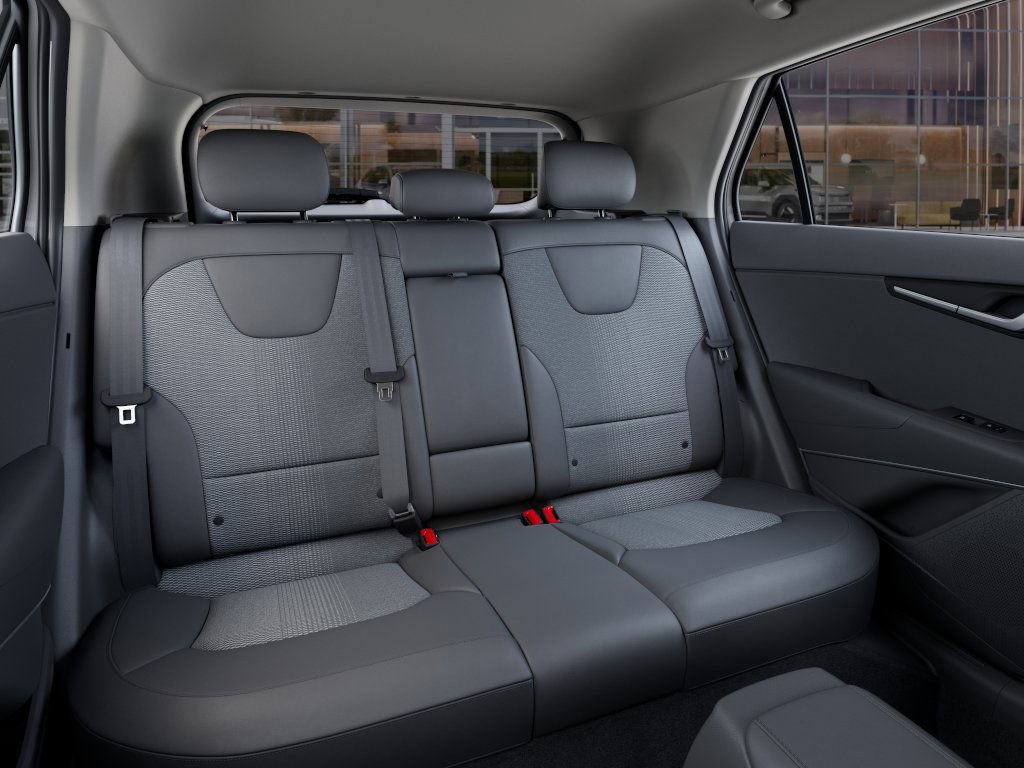 2025 Kia Niro Plug-In Hybrid EX photo 16