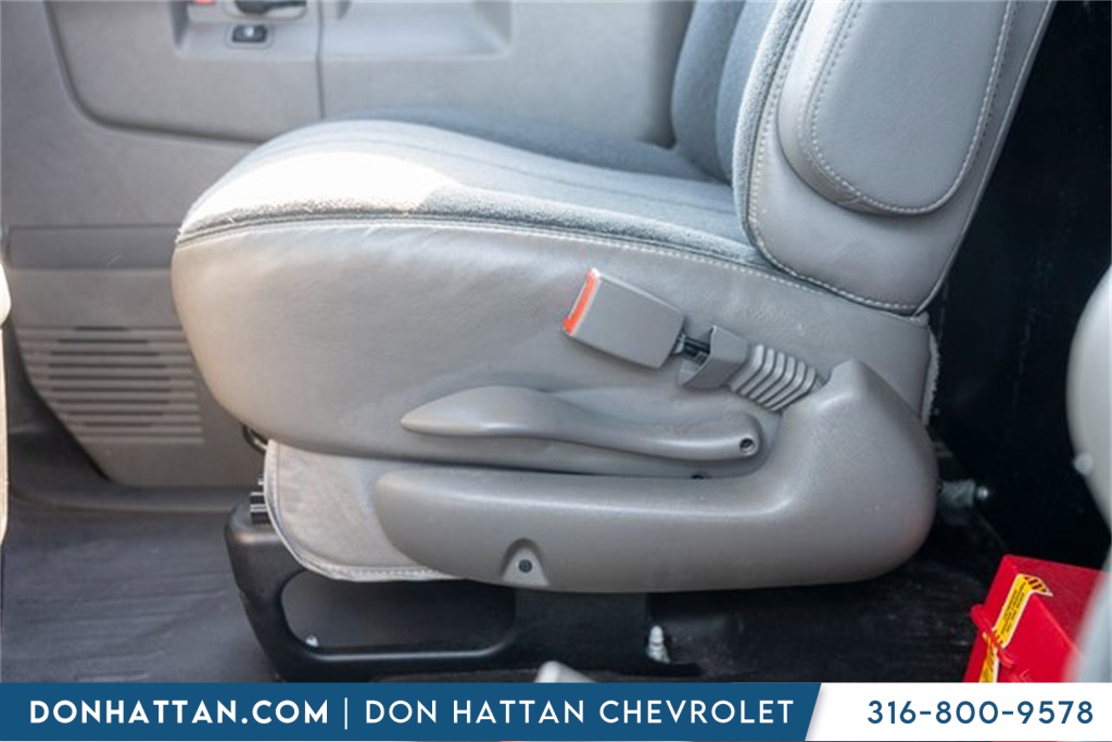 2023 Chevrolet Express 2500 Work Van photo 21