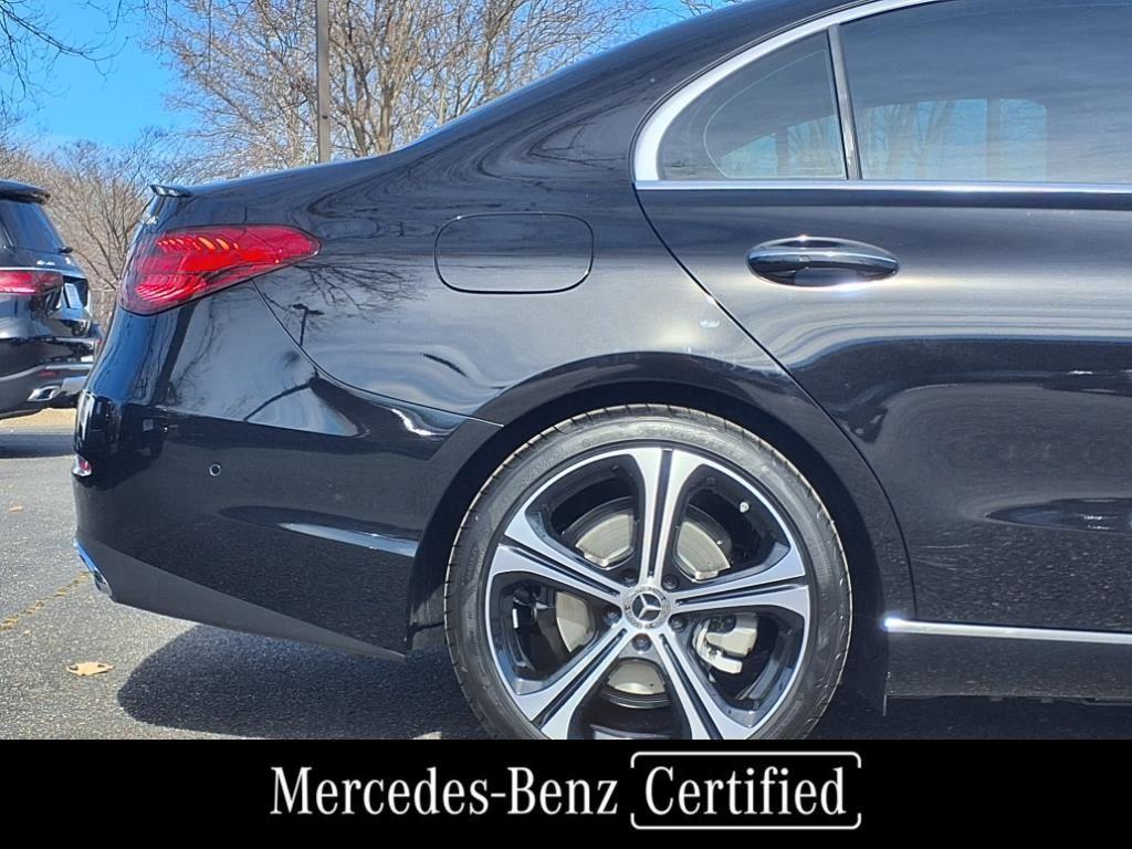 2025 Mercedes Benz C 300 4MATIC photo 2