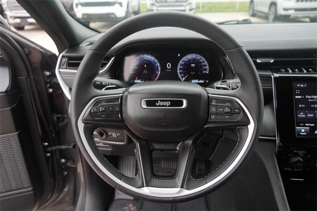 2024 Jeep Grand Cherokee Altitude photo 24