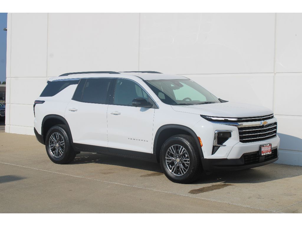 2026 Chevrolet Traverse photo 6