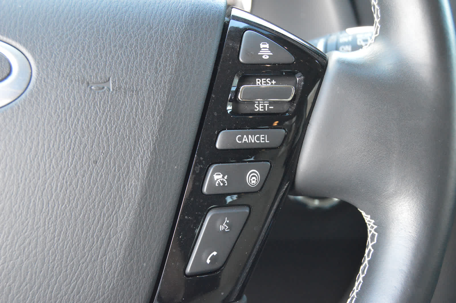 2024 Infiniti QX80 Premium Select photo 20