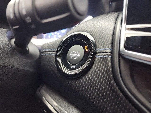 2025 Jeep Compass Latitude photo 36
