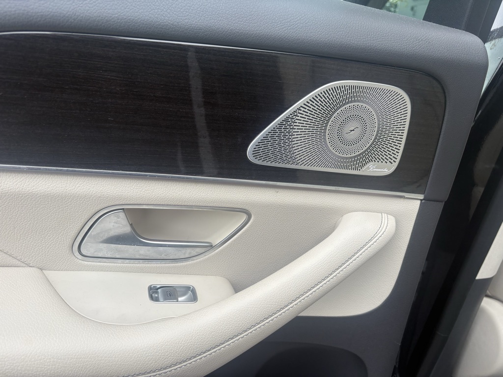 2020 Mercedes Benz GLE 350 photo 12