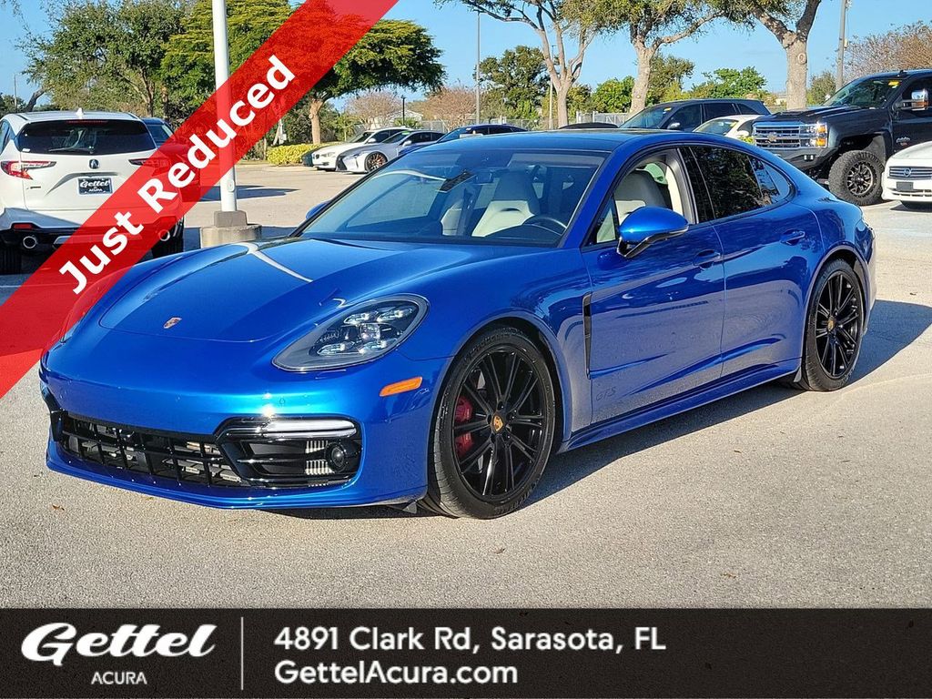 2019 Porsche Panamera GTS