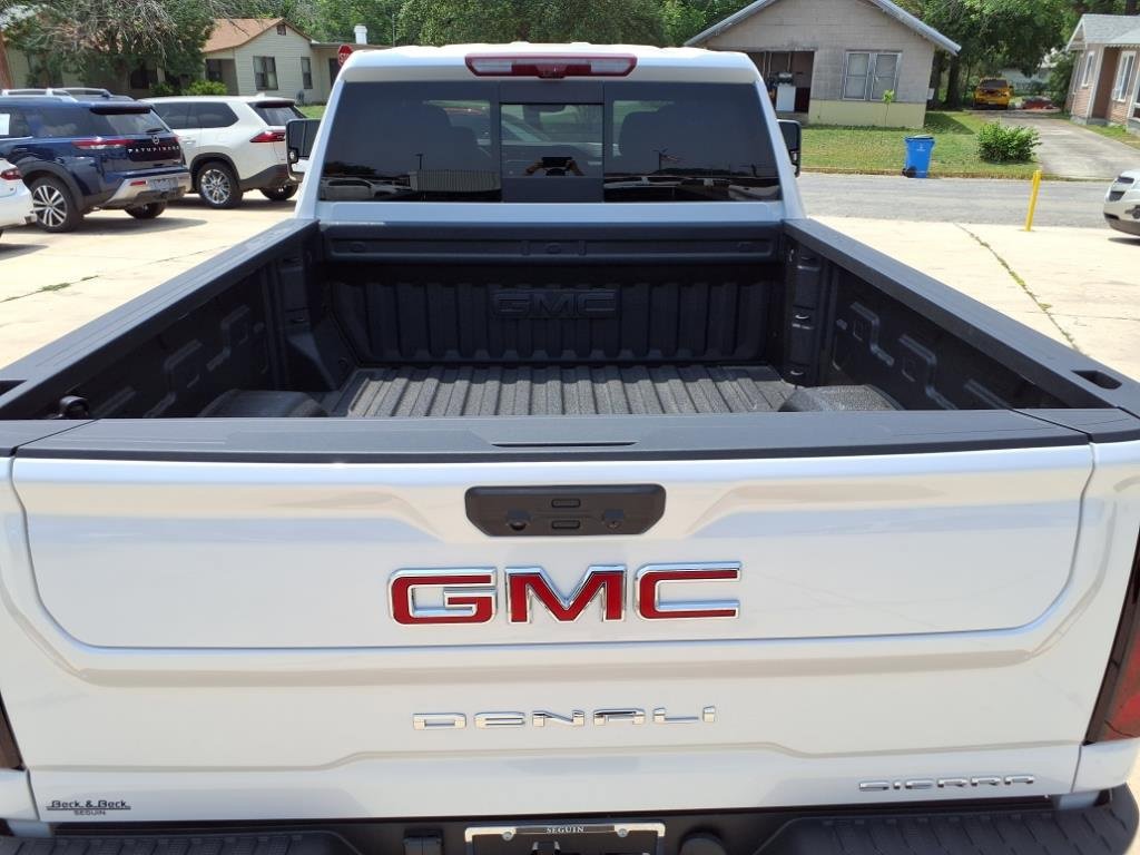 2025 Gmc Sierra 2500 HD Denali photo 12