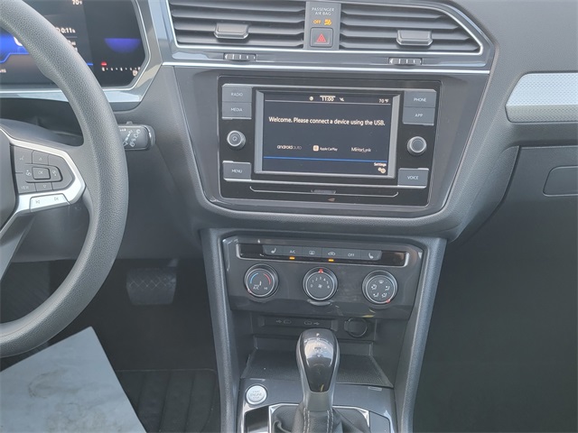 2023 Volkswagen Tiguan S photo 23