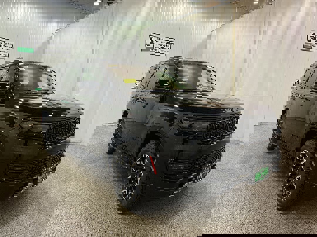 2025 Jeep Wagoneer Series II's photo