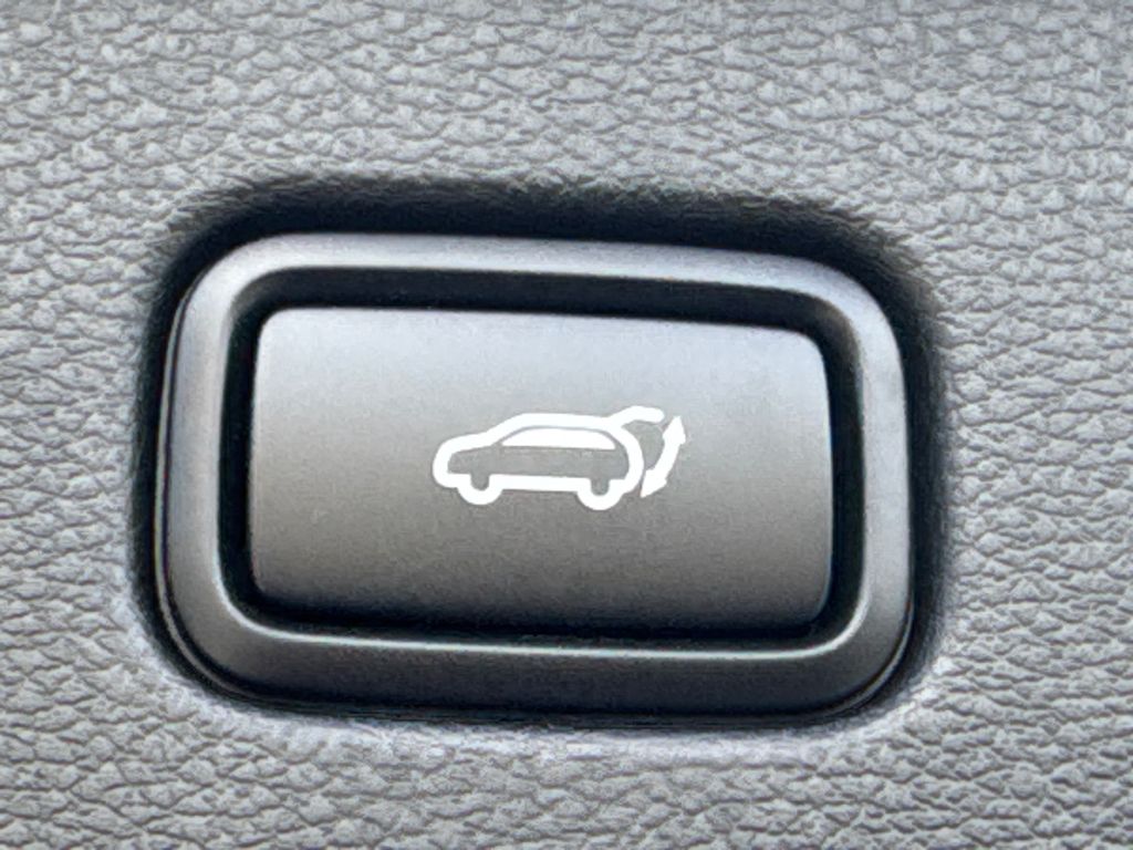 2026 Kia Sportage EX photo 19