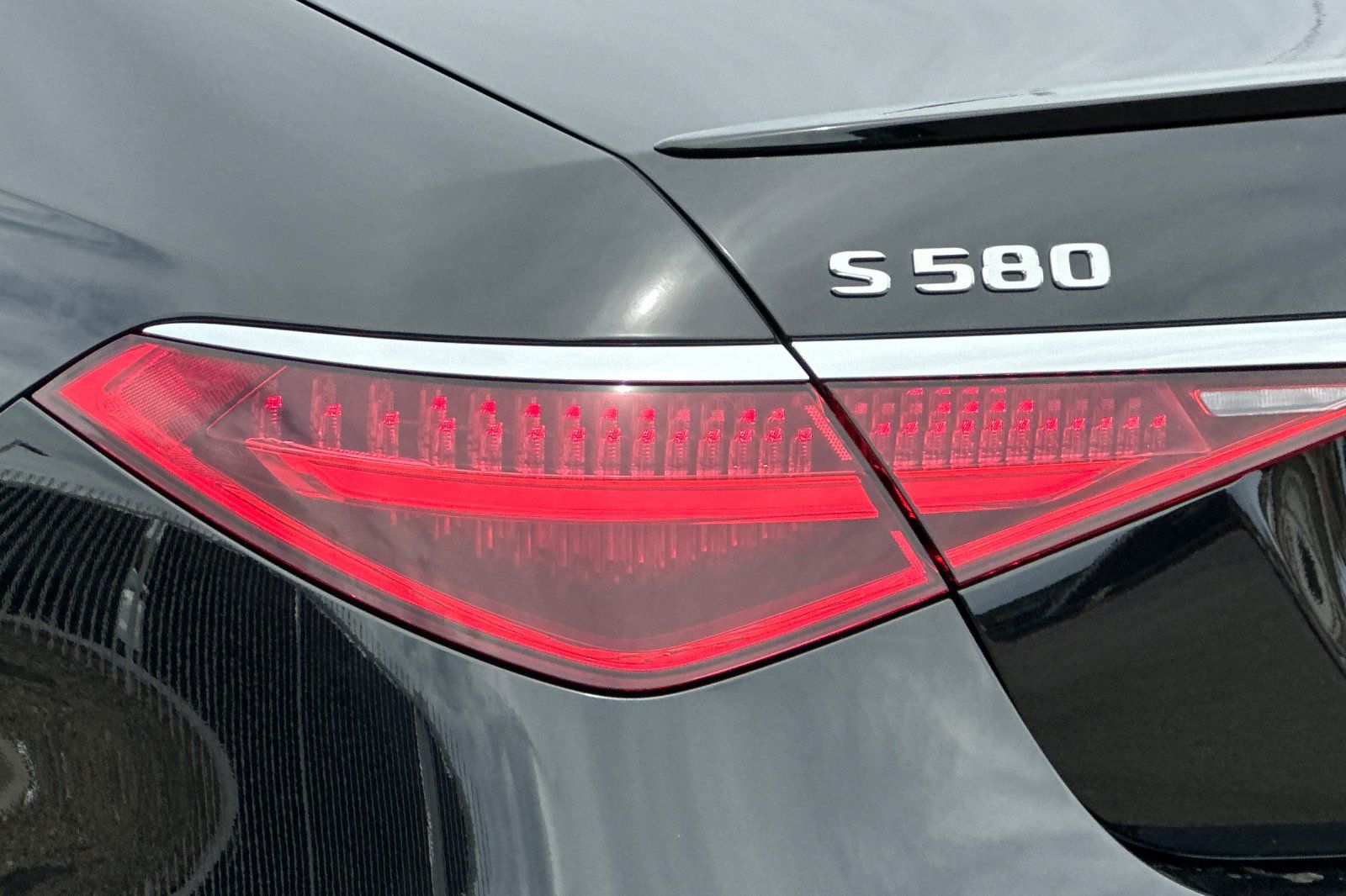 2026 Mercedes Benz S 580 4MATIC photo 10