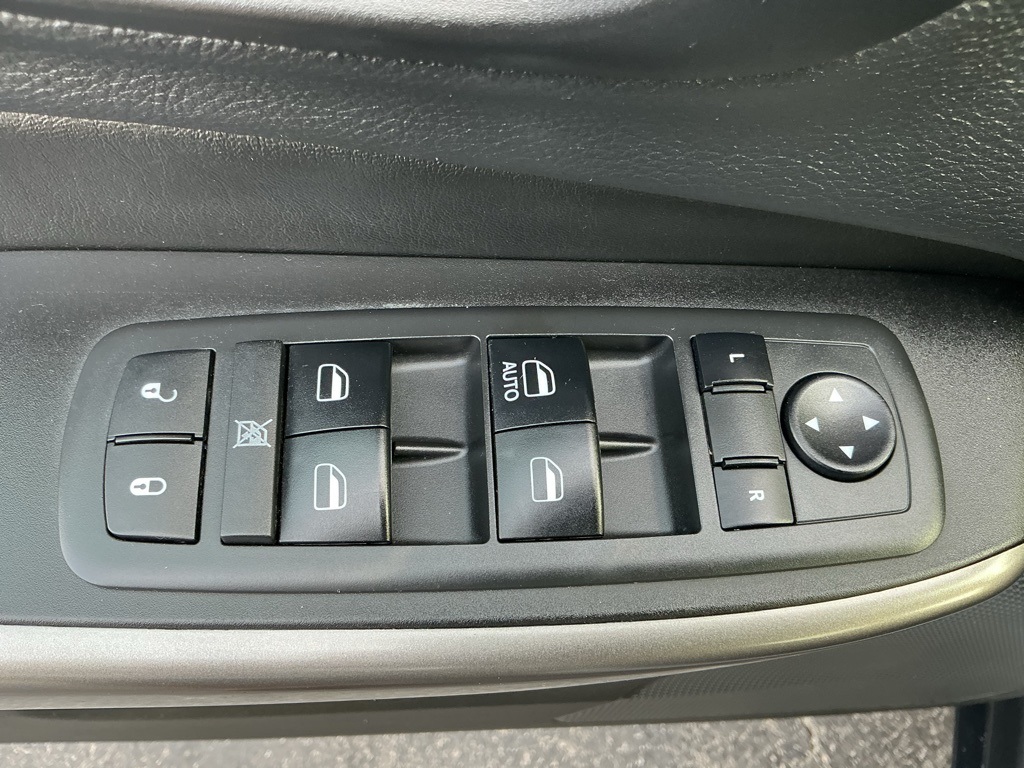 2019 Jeep Cherokee Latitude photo 59