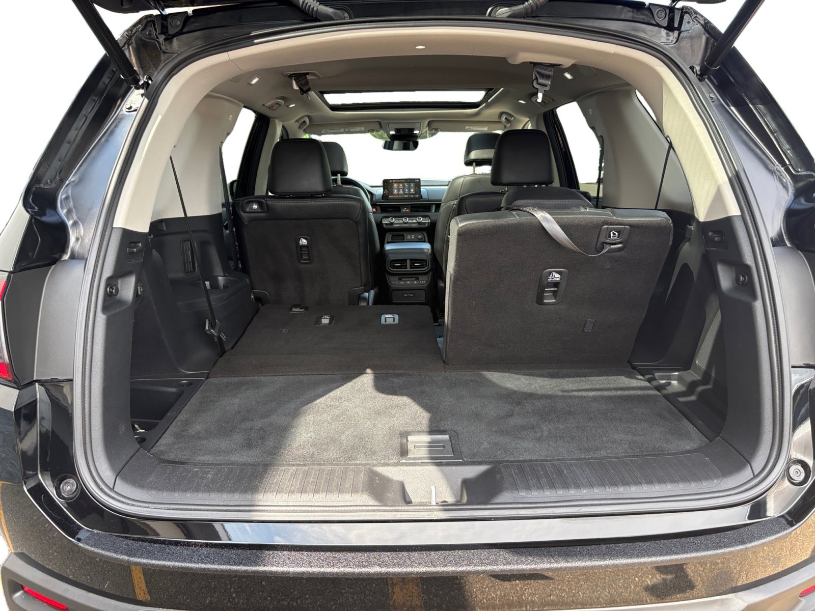 2023 Honda Pilot Touring photo 35
