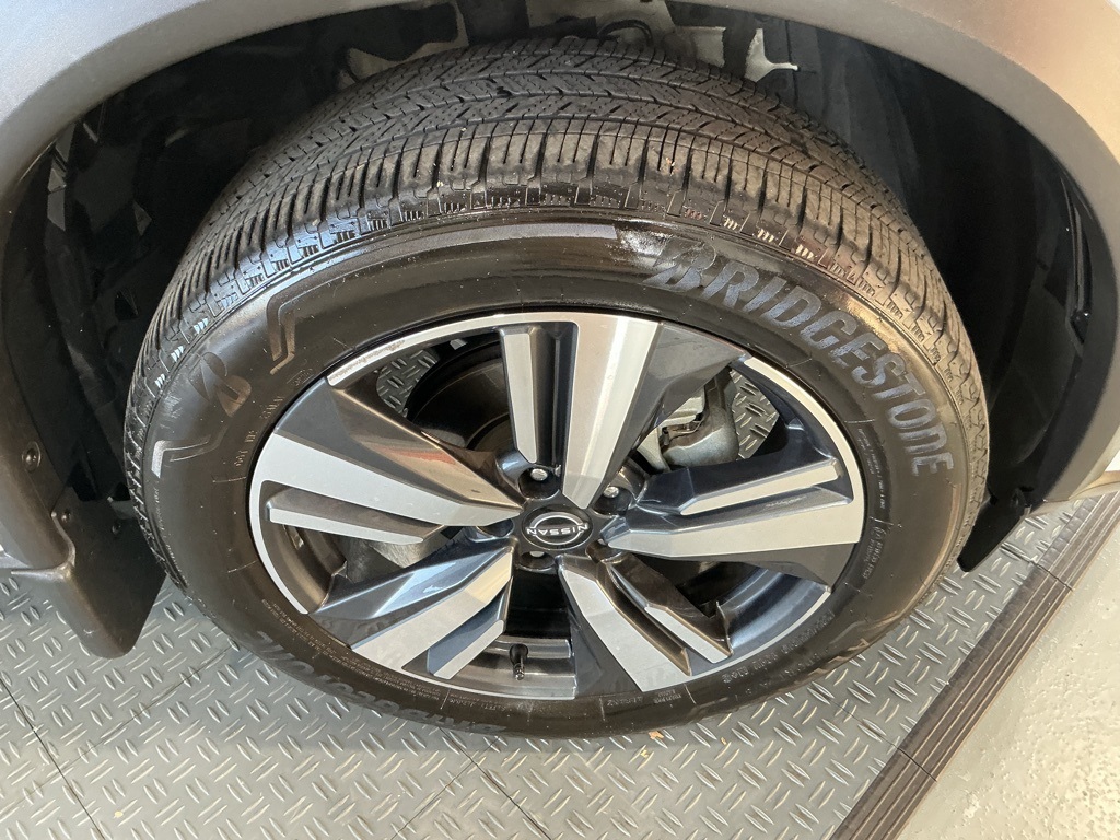 2023 Nissan Rogue SL photo 44