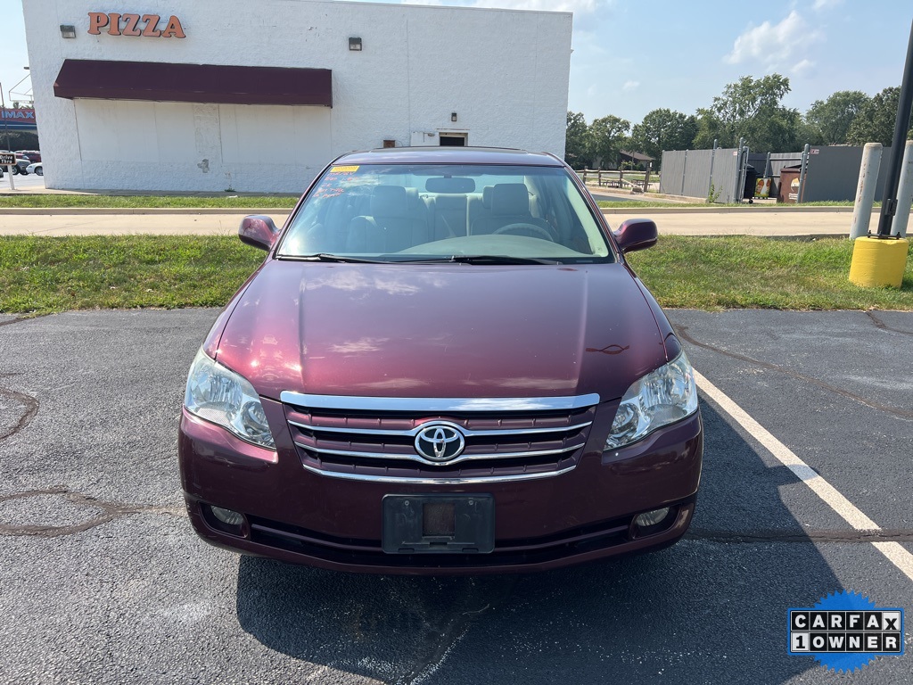 PreOwned 2005 Toyota Avalon XLS 4D Sedan in Savoy R25077A Serra Subaru Champaign
