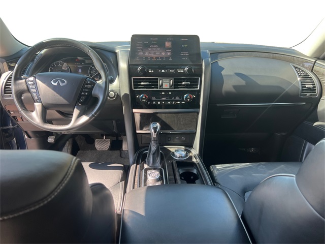 2024 Infiniti QX80 Luxe photo 9