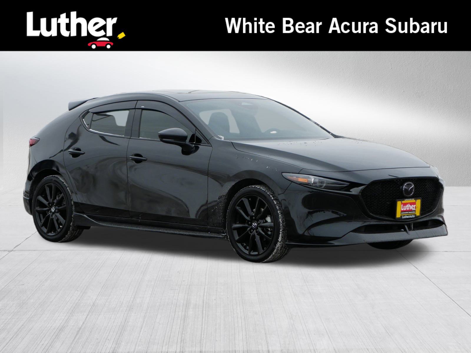 2025 Mazda Mazda3 Premium's photo