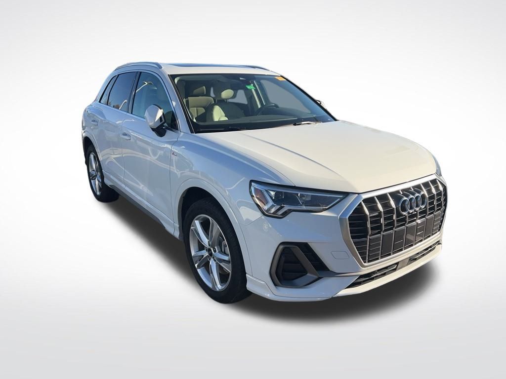 2023 Audi Q3 S Line Premium Plus's photo