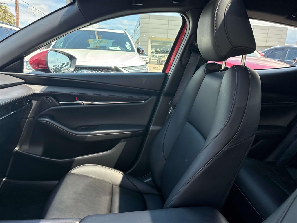 2025 Mazda Mazda3 2.5 s Preferred photo 13
