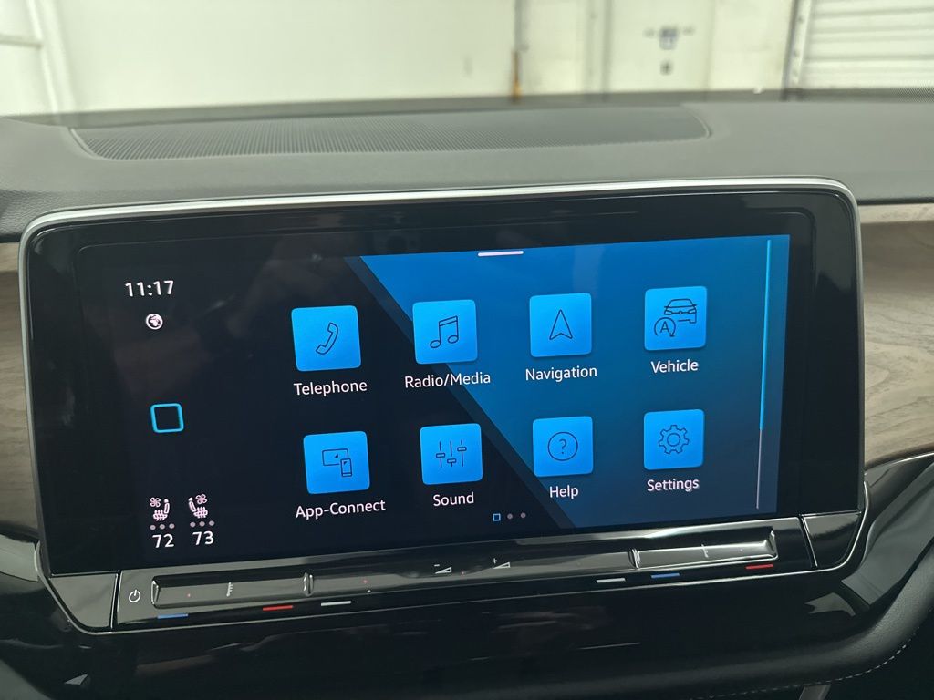 2024 Volkswagen Atlas SE Technology photo 11