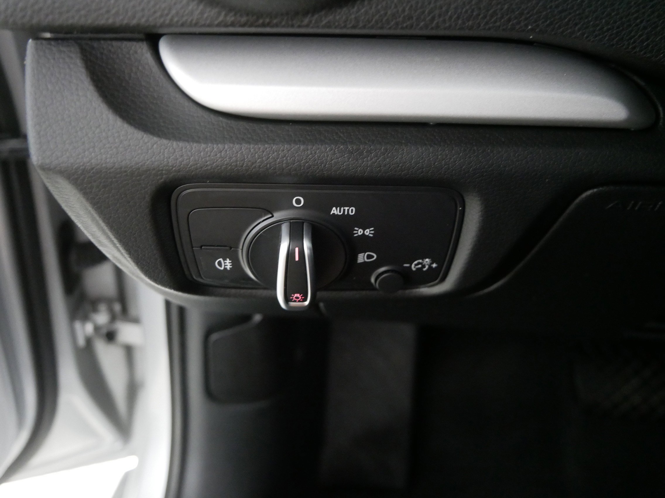 2015 Audi A3 2.0T Premium photo 25