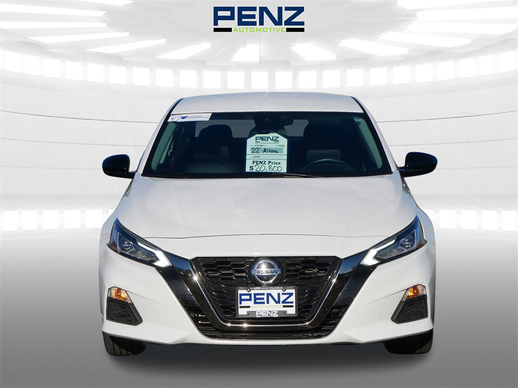 Used 2022 Nissan Altima SR with VIN 1N4BL4CV4NN410475 for sale in Rochester, Minnesota